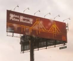 Typical billboards in malaysia be like.genres: Mcdonald S Billboards Present Uniqueness Of Malaysia States With Fries And Nuggets Foodie