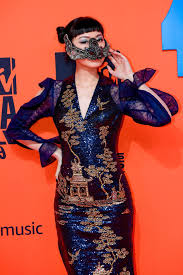 Celebrity Red Carpet Did you scroll all this way to get facts about fashion royalty outfit?