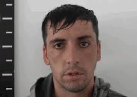 Amenazó de muerte a un hombre, provocó desordenes en una plaza y terminó en  prisión