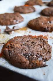 I have company coming and will be making chili with an assortment of toppings and napa salad for those who want something lighter. Thetrendings Today What Dessert Goes With Chili What Dessert Goes With Chili That Will Surprise You Desserts At Chili S Grill Bar