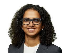 Jessica Rounds's Instagram, Twitter & Facebook