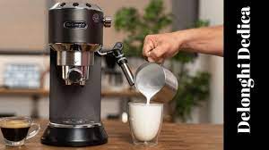 Main features and troubleshooting tips of stainless steel coffee and cappuccino ec680m maker by delonghi on milkfrothertop. Delonghi Dedica Ec685 Bk Espresso Machine 2021