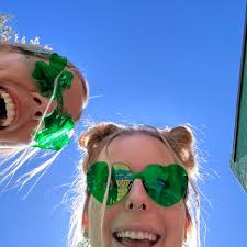 Sydney Elkins and Leo Martirano's Wedding Website