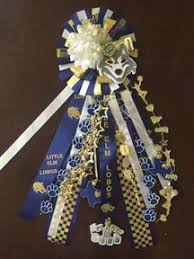 This was made to be very small and light. Mini Homecoming Mums Crafts Tried And True By Trista