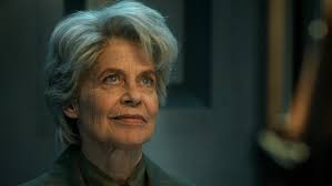 Linda Hamilton's Dr. Kay is pure evil on Stranger Things 5, Volume 2. https://bit.ly/3YEtV4y
