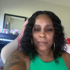 Danielle L Carpenter