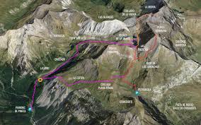 M., que de oeste a este son: La Munia Valle De Bielsa El Pirineo Salvaje