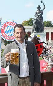 Pin On Fc Bayern Munchen