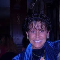 Lisa Gigante's Instagram, Twitter & Facebook