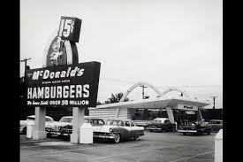 Visuals are for illustration purposes only. Mcdonald S Museum In Des Plaines Will Be Demolished Next Month Chicago Tribune