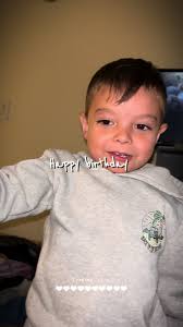 Mi amor ,mi vida ,mi todo Hoy hace 5 años me convertiste en la person...