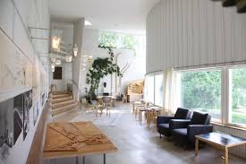 Famous for its brick collages on the facades and ﬂoor, the yard served as a testing ground for the the muuratsalo experimental house is now owned by the alvar aalto foundation and is open to. Alvar Aalto Birogasperic Com