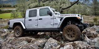 Research the 2020 jeep gladiator with our expert reviews and ratings. 2020 Jeep Gladiator First Drive Review Worth The Wait Digital Trends