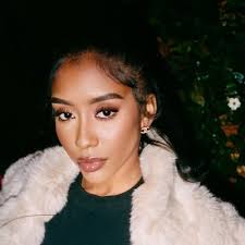 Kayla (@kaylaxmarin)