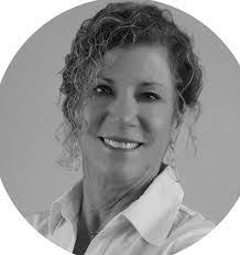 Donna Marceau's Instagram, Twitter & Facebook