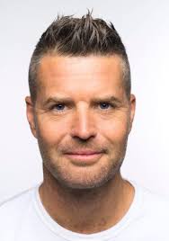 pete evans has gained a million strong
