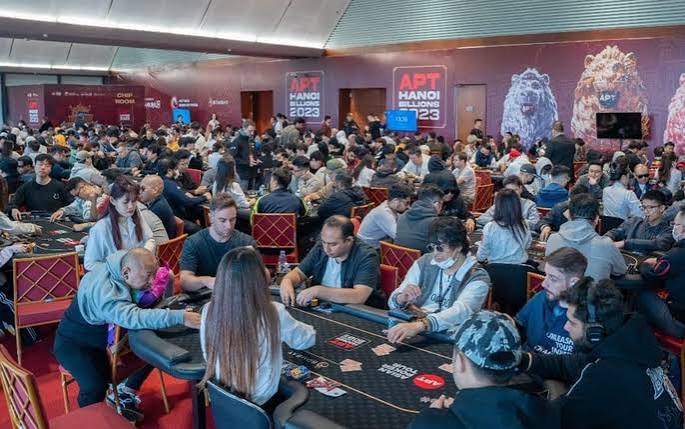 Giải đấu Poker: tin tức, hình ảnh, video, bình luận mới nhất