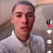 Louise #adn #owenlegrand MAJ Il évoque comme motif, une rage incontrôlée  suite à une défaite sur le jeux Fortnite… Il aurait quitté son domicile  pour « se calmer » et aurait croisé