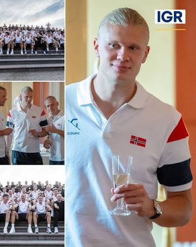 More than 100,000 fans welcomed Norway home after its best-ever World Cup  finish 🇳🇴🔥 The team also visited the Royal Palace, where Haaland met  King Harald and the royal family