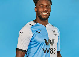 Home, away and third concept designs of what eagles could wear. Crystal Palace 2021 22 Puma Third Kit 21 22 Kits Football Shirt Blog