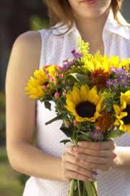 Woolworths has a slightly more upmarket lean but works most of its business on offering budget items to bring you in then selling you deluxe items once in the store. Where Are All The Flowers From