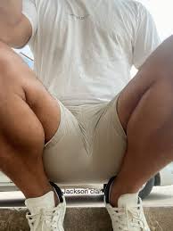 Ilyasrakhimzade - shopp.in.ua - gay content revealed on Twitter