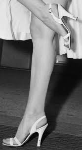 Marilyn Monroe Facts: Jfk Affair, Dress Size, Toes