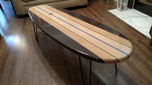 48 X 16 Surfboard Table De Surf En Bois Surfboard Etsy Surfboard Coffee Table Surfboard Table Coffee Table