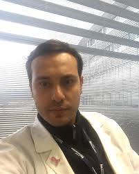 Doctor Leonardo Russo. Hospital Metropolitano Torre Médica I piso 1  consultorio 109. . . #cirugiaoncologica #mastologo #hospitalmetropolitano  #quito #ecuador