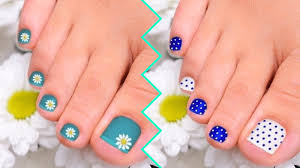 Retira la cutícula de tus uñas con unas alicatas. Imagenes De Unas Para Pies Faciles