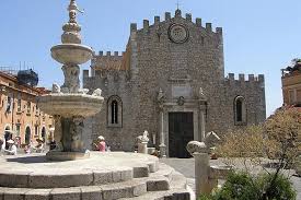 Experience messina and find the store nearest you. Taormina Landausflug Von Messina 2021