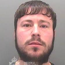 Crime gang leader who made £3m from transporting cocaine to pay back  £125,000