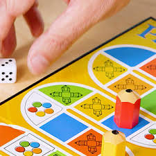 Tarda pocos minutos armar el juego. Mattel Games Pictionary Juegos De Mesa Mattel Dkd51 Amazon Es Juguetes Y Juegos