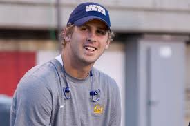 The many eccentricities of this man (self.ryangosling). Josh Grooters On Twitter Did The Rams Draft Jared Goff Or Ryan Gosling