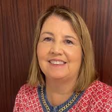 I'm happy to share that I'm starting a new position as a StartUp Banking  Analyst at J.P. Morgan!