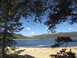 While you might think turquoise lake is named for its blue waters, this fresh glacial lake of nearly 1,800 acres once hosted a turquoise mine. Turquoise Lake Picture Of Sugar Loafin Campground Leadville Tripadvisor