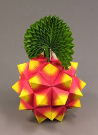 50 Incredible Examples Of Origami Paper Art Origami Paper Art Paper Crafts Paper Art