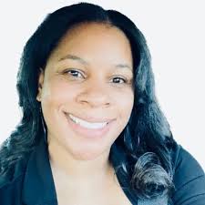 Niki Jones (@NikiJones21)