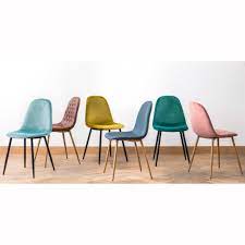 scandinavische stoel met bekleding van oudroze velours maisons du monde stoelen stoelen voor de eettafel tafel en stoelen