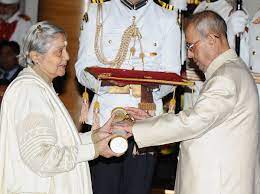Indu jain g is saddened by the death of mrs. Indu Jain Times Group Since 1838 Success Story Of An Inspiring Woman Who Broke Glass Celing
