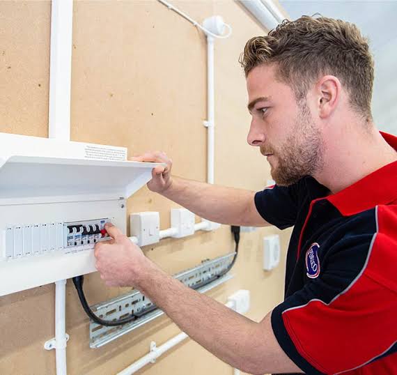 Electrical Repair London | 1 Hour Response Time