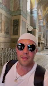 @BennyBliss_'s video Tweet