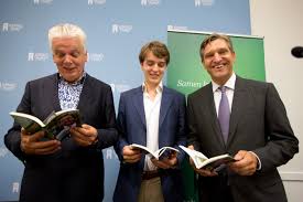 Opiniemaker sywert van lienden heeft met twee compagnons vermoedelijk flink verdiend aan de import van mondkapjes uit china, terwijl hij het deed voorkomen alsof hij er niets aan overhield. Cda Bekijkt Verzoek Tot Royement Van Sywert Van Lienden Na Mondkapjesrel Foto Ed Nl