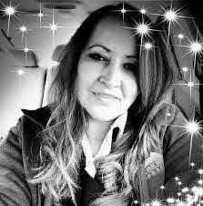 Amanda Stickle's Instagram, Twitter & Facebook