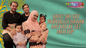 Siti nurhaliza noraniza idris new boyz aqasha nikmat hari raya official music video hd. Dato Sri Siti Nurhaliza Bawak Siti Aafiyah Datang Meletop La Meletop Raya Nabil Neelofa Youtube