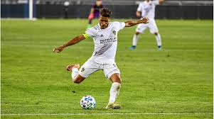 Jonathan dos santos ist ballettmeister und choreografischer assistent am mecklenburgischen staatstheater. Jonathan Dos Santos Leaves La Galaxy A Key Contributor And Leader For Us Transfermarkt