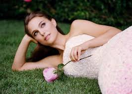 But, according to wwd, portman has been chosen because she 'will symbolize with grace the values of luxury and the glamour of dior.' Dior Miss Dior Blooming Bouquet Video 2013 Photo Gallery Imdb