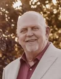 Travis Farrar's Instagram, Twitter & Facebook