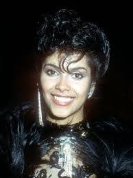 Laura Charles's Instagram, Twitter & Facebook