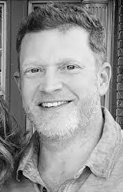 April Jason's Instagram, Twitter & Facebook